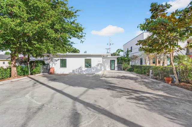 1-bedroom rental at 3720 Morton Avenue, West Palm Beach