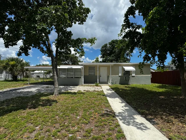 2-bedroom rental at 1681 NE 51ST Court, Pompano Beach