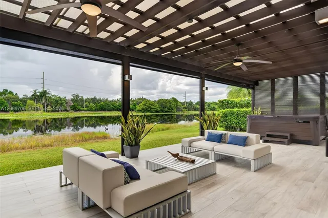 4-bedroom home at 2126 Quail Roost Drive, Weston