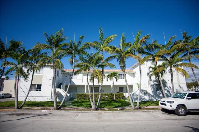 1-bedroom rental at 7130 Rue Versailles #10, Miami Beach