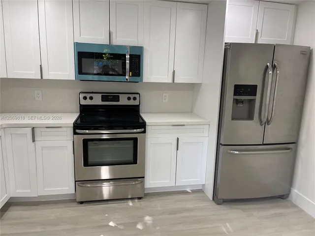 1-bedroom rental at 1708 Taft Street #3, Hollywood