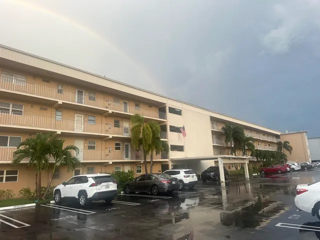 1-bedroom home at 2600 NE 1st Lane #413, Boynton Beach