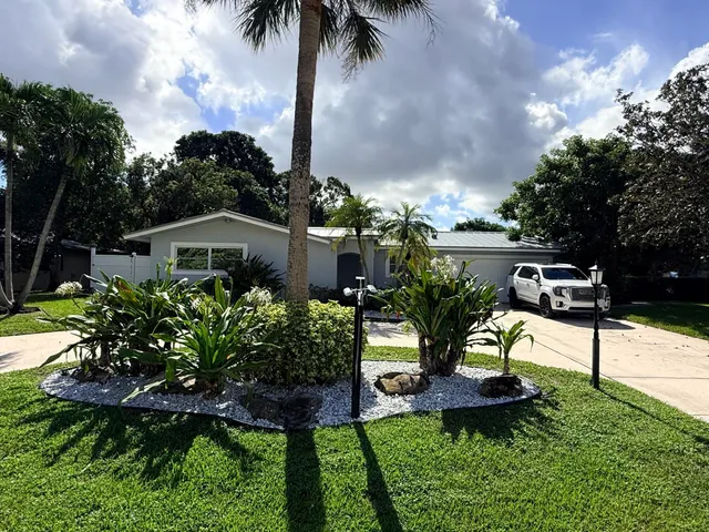 3-bedroom rental at 4188 LARCH Avenue, Palm Beach Gardens