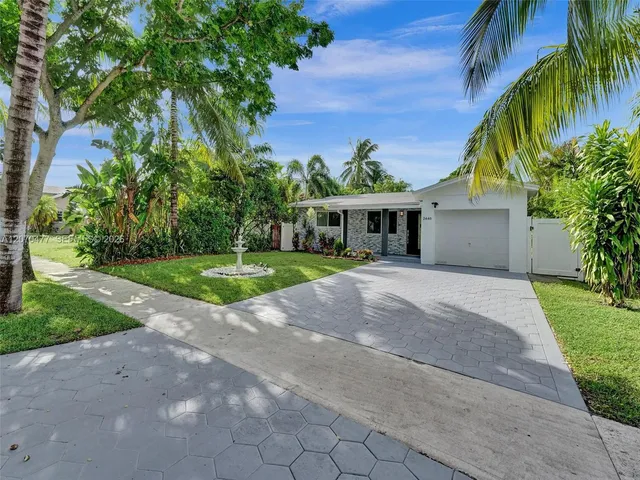 2-bedroom home at 2446 Fillmore Street, Hollywood