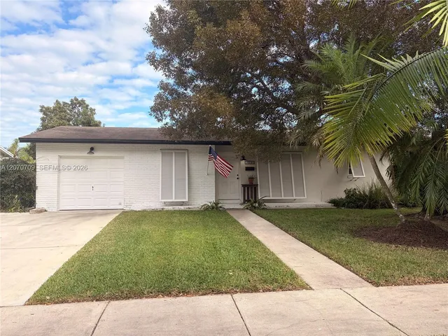 3-bedroom home at 18225 SW 94th Avenue, Palmetto Bay