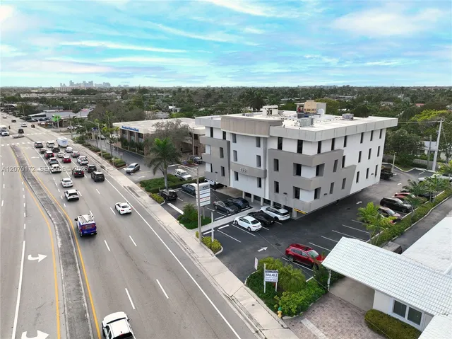 Commercial at 4331 N Federal Highway, Oakland Park