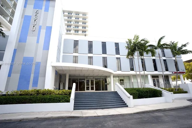 Commercial at 4300 Biscayne Boulevard #201, Miami