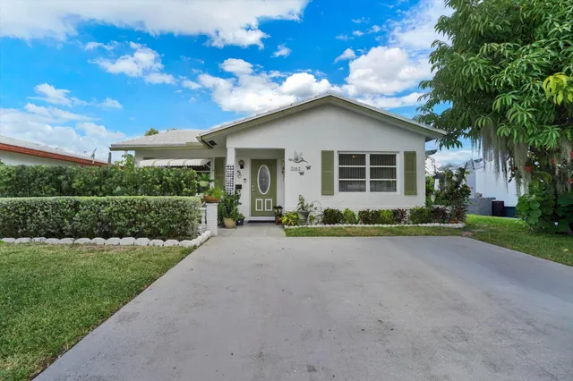 2-bedroom home at 7107 NW 73RD Street, Tamarac