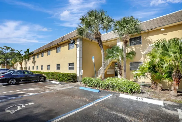 1-bedroom home at 5168 NE 6TH Avenue #406, Oakland Park
