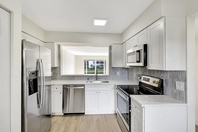 1-bedroom rental at 14360 STRATHMORE Lane #204, Delray Beach