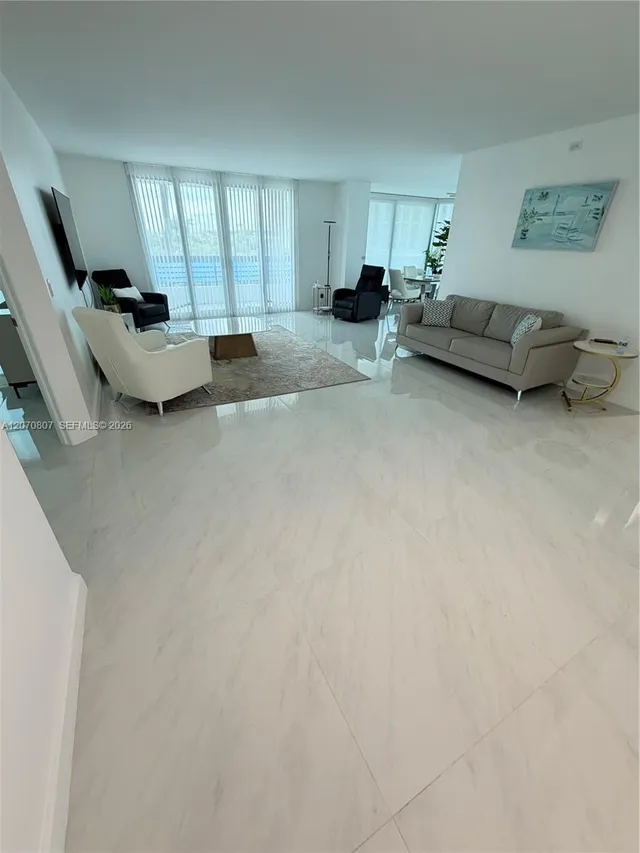 2-bedroom home at 3500 Mystic Pointe Drive #405, Aventura