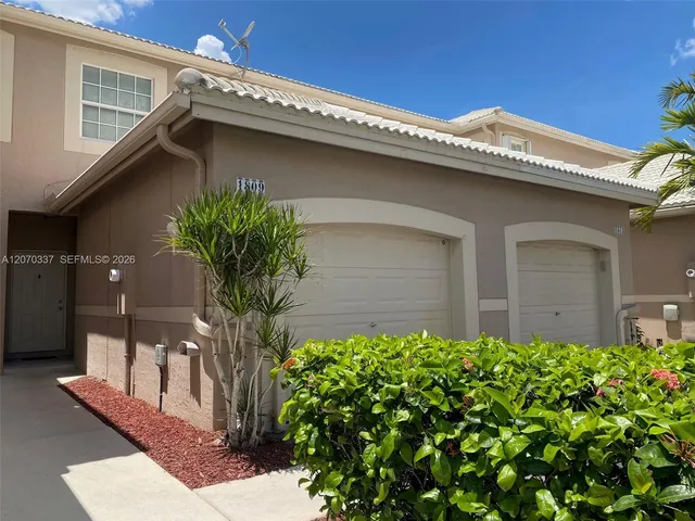 2-bedroom home at 1809 Salerno Circle, Weston