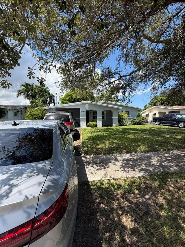 3-bedroom rental at 3631 NW 9th Street, Lauderhill