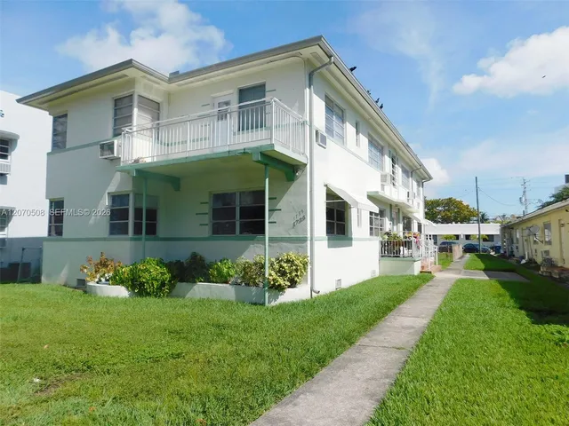 2-bedroom rental at 1735 Marseille Drive #2, Miami Beach