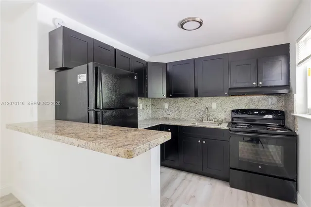 2-bedroom rental at 1091 SW 4th Street #2, Miami
