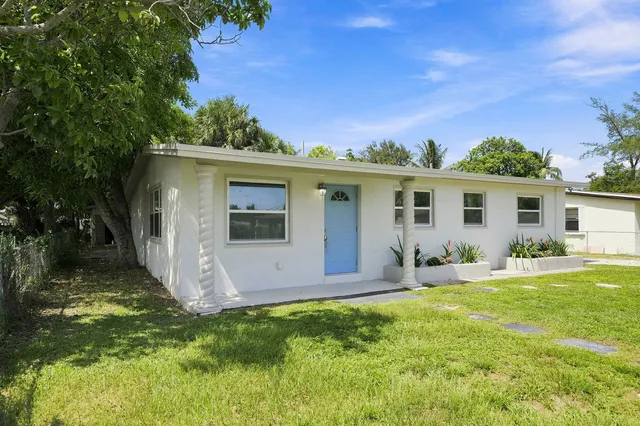 3-bedroom home at 1629 NW 15TH Court, Fort Lauderdale