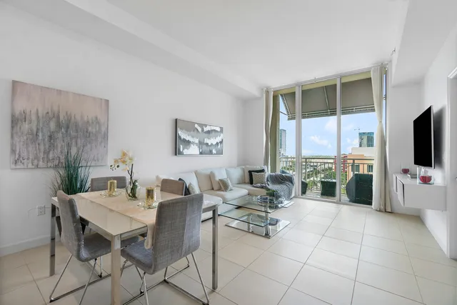 2-bedroom rental at 480 HIBISCUS Street #1003, West Palm Beach