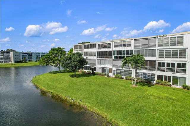 1-bedroom rental at 4037 HARWOOD D, Deerfield Beach