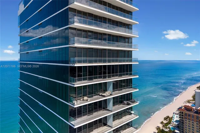 3-bedroom home at 2000 S Ocean Drive #20A, Hallandale Beach