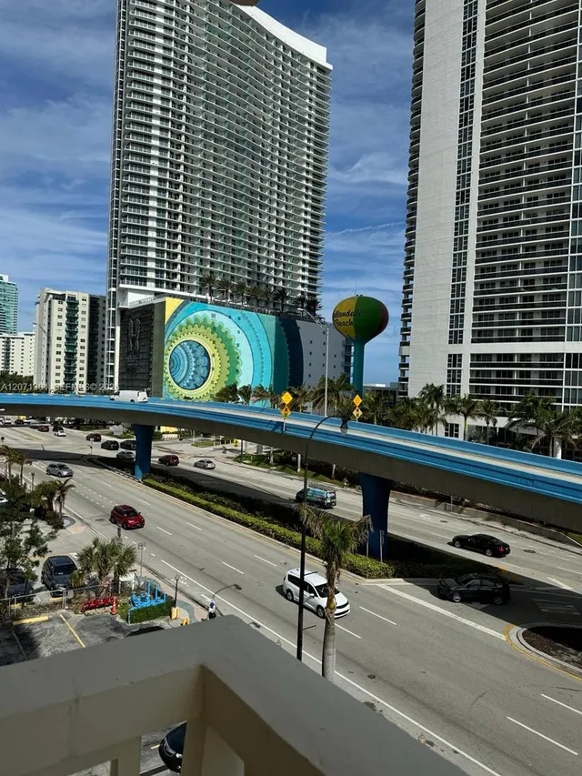 2-bedroom home at 1825 S Ocean Drive #514, Hallandale Beach