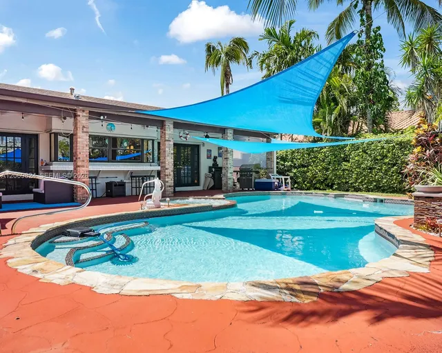 4-bedroom home at 11723 SW 95th Terrace, Miami