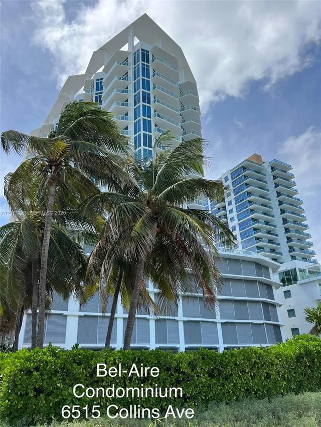 1-bedroom home at 6515 Collins Avenue #1801, Miami Beach