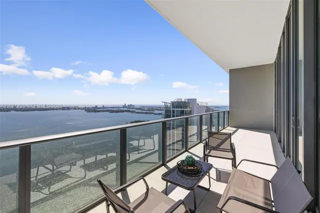 4-bedroom home at 480 NE 31st Street #PH5303, Miami