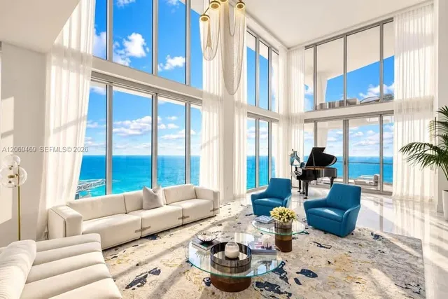 6-bedroom home at 16901 Collins Avenue #5305, Sunny Isles Beach