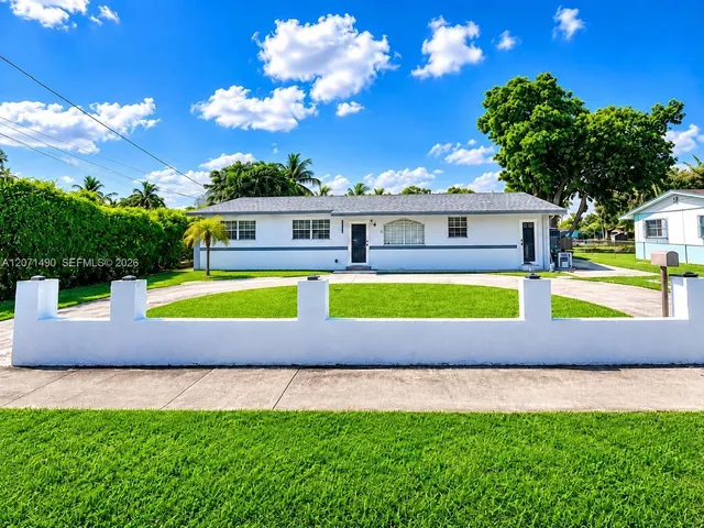 6-bedroom home at 3930 NW 187th Street, Miami Gardens