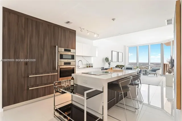1-bedroom home at 851 NE 1st Avenue #4106, Miami