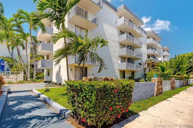 1-bedroom home at 1801 S Treasure Drive #302, Miami Beach