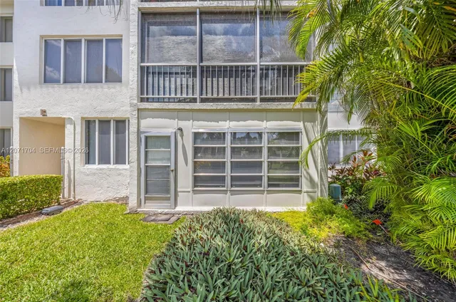 1-bedroom home at 6750 Royal Palm Boulevard #106E, Margate