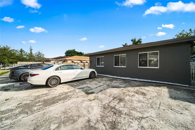 3-bedroom rental at 1250 NE 110th Street #1250, Miami
