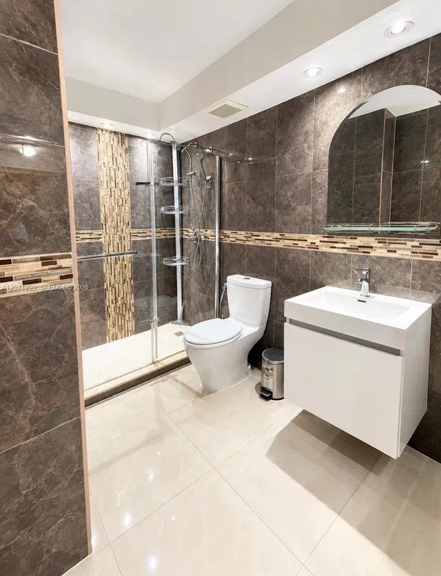 1-bedroom rental at 605 NW 72nd Avenue #301, Miami