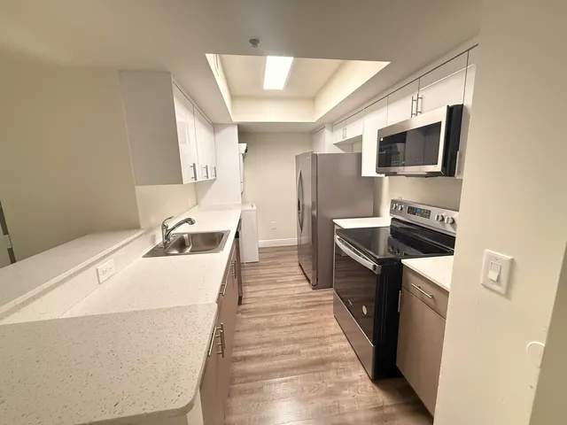 2-bedroom rental at 16900 N Bay Road #2-2303, Sunny Isles Beach