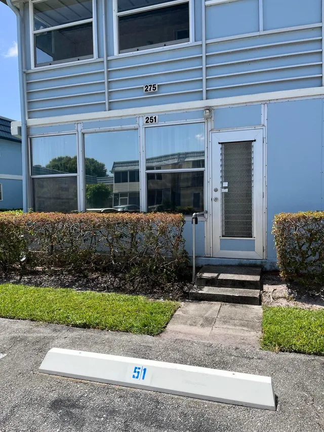 1-bedroom rental at 251 F Brittany #F, Delray Beach