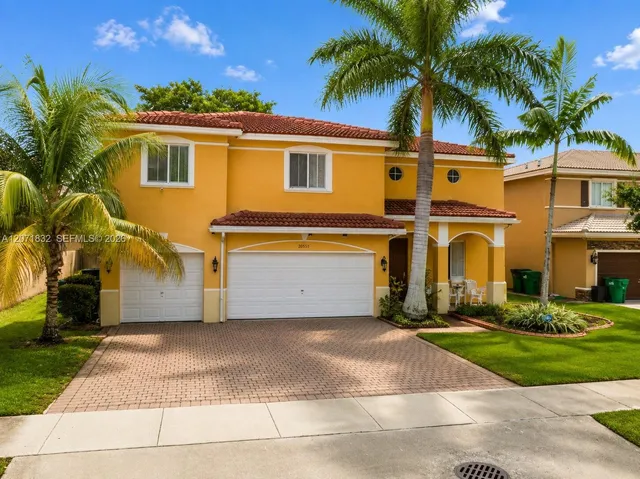 6-bedroom home at 20551 NW 7th Court, Miami Gardens