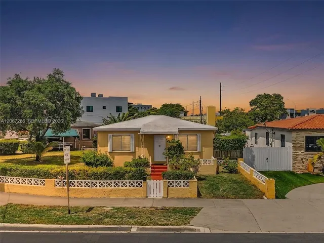 3-bedroom home at 10 SW 72nd Avenue, Miami