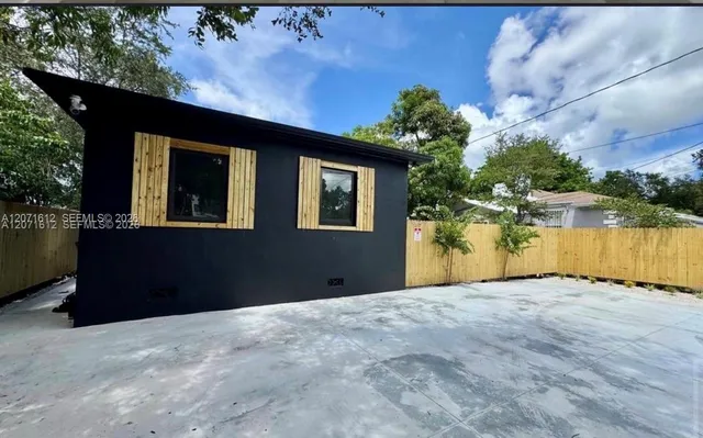2-bedroom rental at 3 NE 70th Street #1, Miami