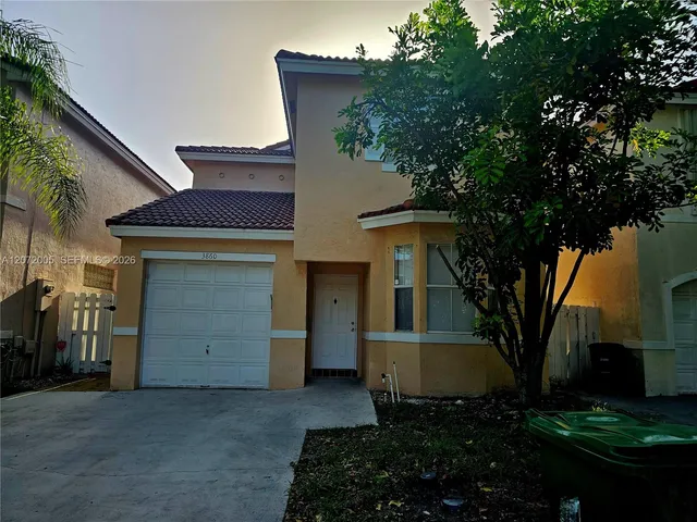 3-bedroom rental at 3860 Tree Tops Road, Cooper City