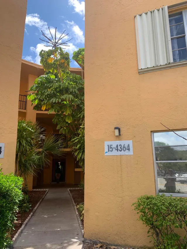 2-bedroom rental at 4364 NW 9TH Avenue #15-3B, Deerfield Beach