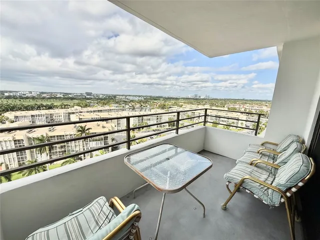 2-bedroom home at 600 Three Islands Boulevard #1107, Hallandale Beach