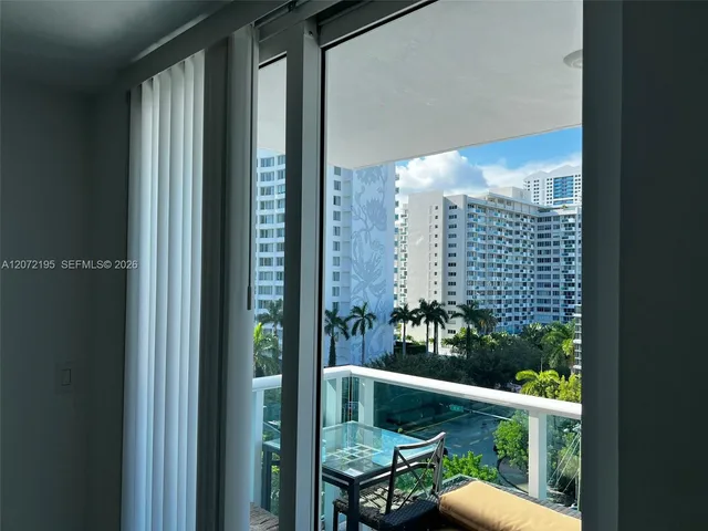 1-bedroom rental at 1035 West Avenue #803, Miami Beach