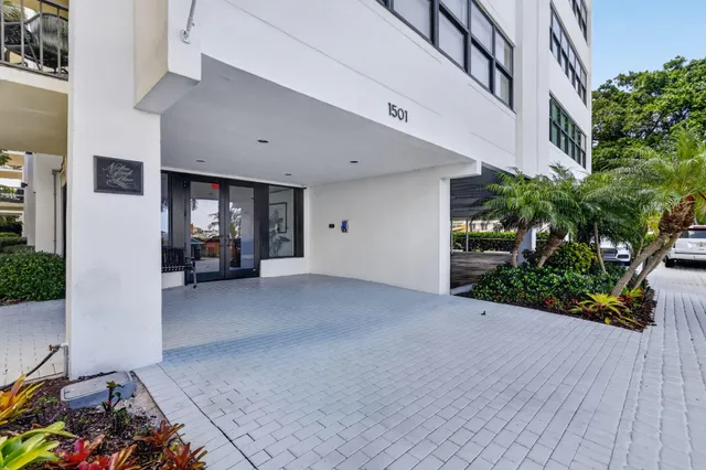 2-bedroom home at 1501 S FLAGLER Drive #4B, West Palm Beach