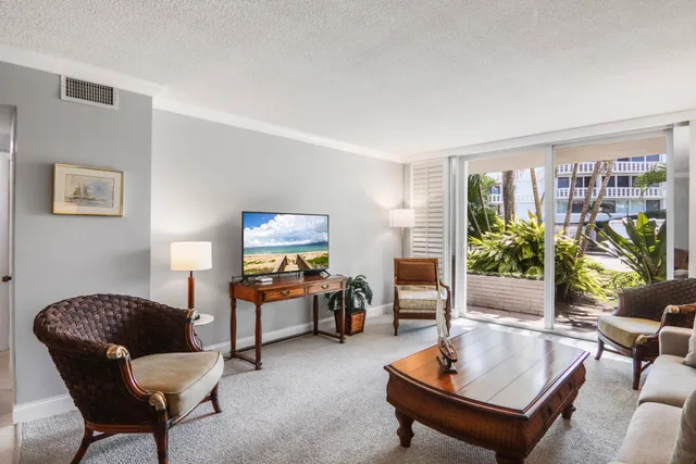 2-bedroom rental at 139 SUNRISE Avenue #101, Palm Beach