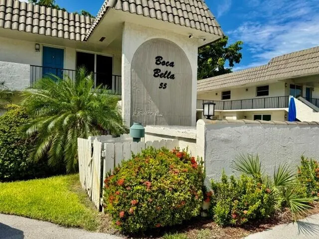2-bedroom rental at 55 SE 14th Street #1070, Boca Raton