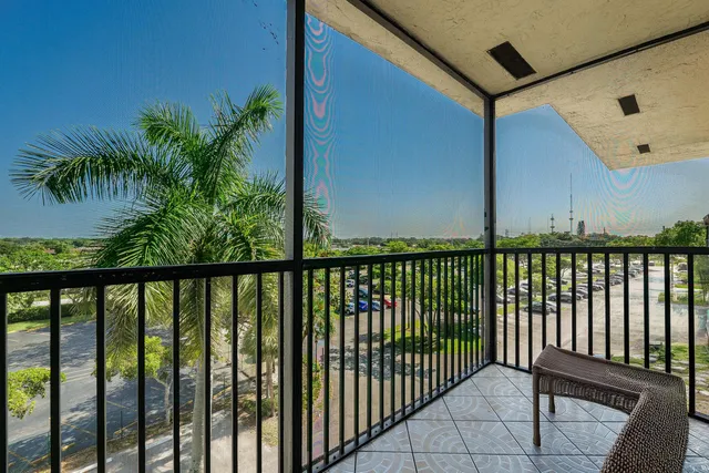 2-bedroom rental at 5570 NW 44TH Street #509A, Lauderhill