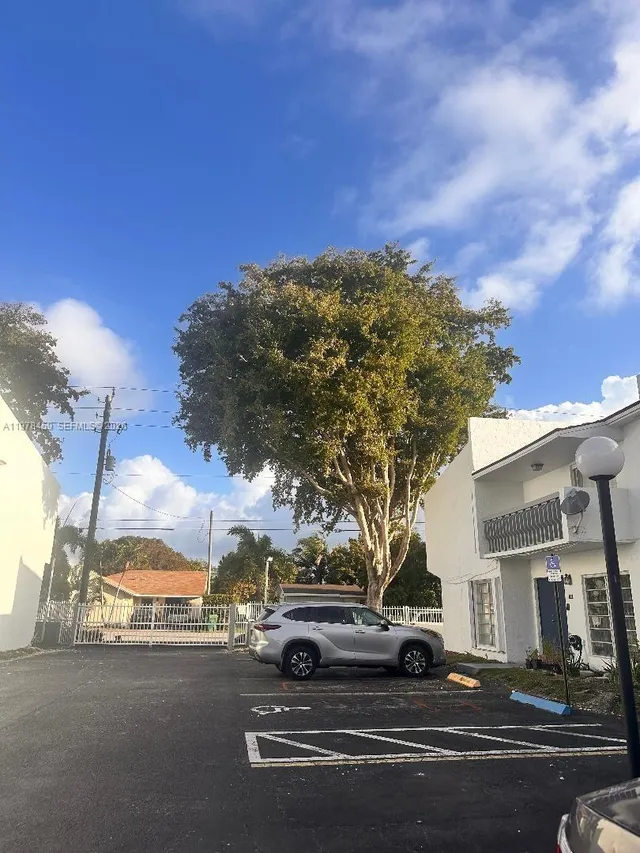 3-bedroom home at 9400 SW 170th Street #103, Palmetto Bay