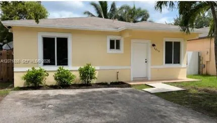 3-bedroom home at 1615 SW 3rd Court, Homestead