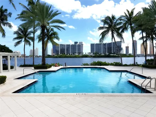 2-bedroom home at 3225 NE 184th Street #10103, Aventura